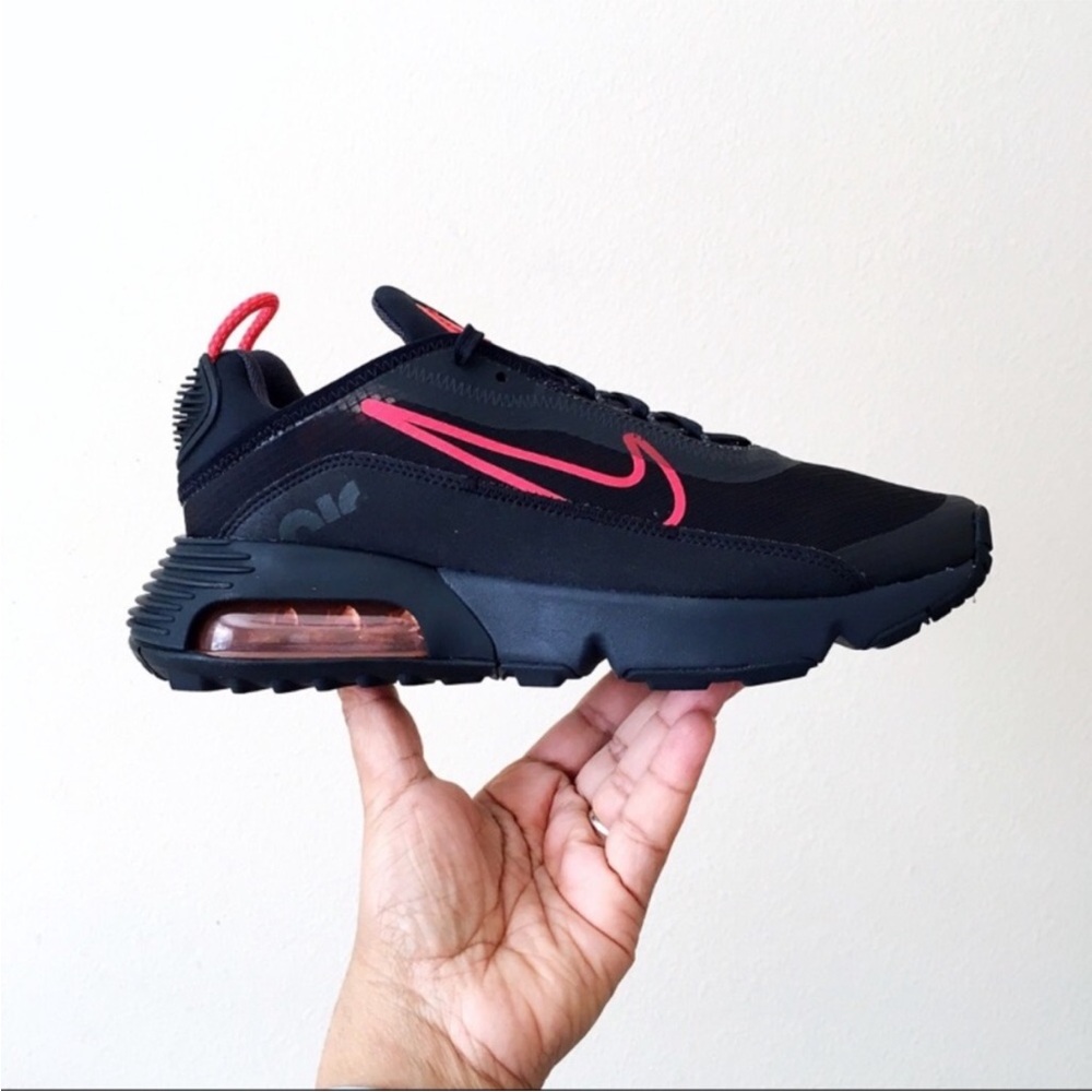 Nike Air Max 2090 Running Shoes